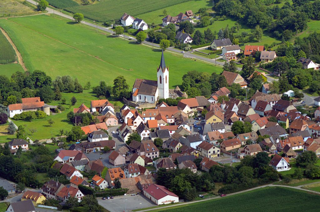 Vue aérienne du village de Hartmannswiller